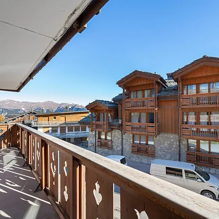 Contemporain Avec Sauna, Cheminee Et Parking Au Centre De 1850 - Fr-1-564-35 Apartment Courchevel